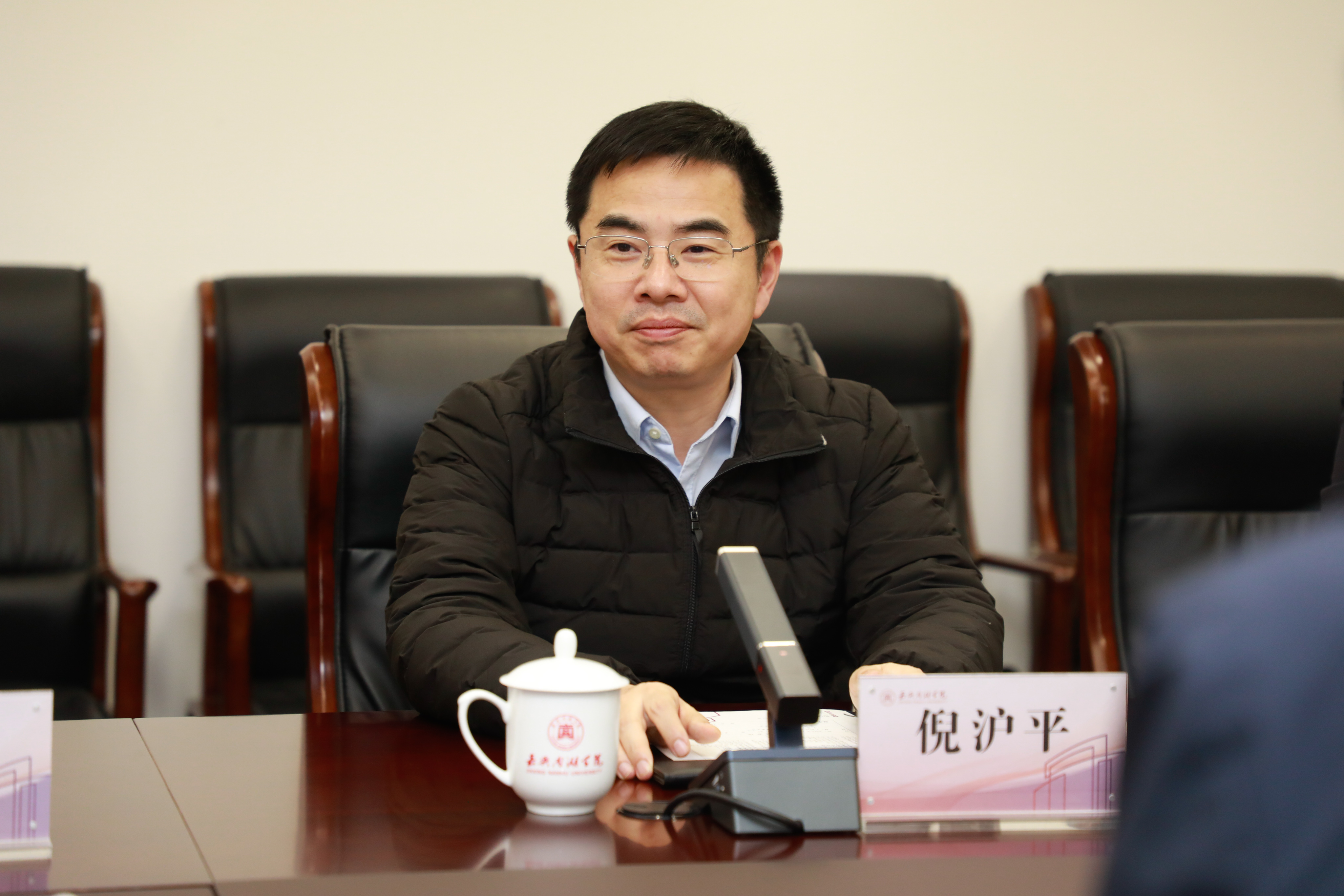 浙江清华柔性电子技术研究院院长冯雪一行来校交流-嘉兴南湖学院